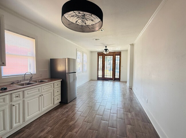 Photo - 617 S Solomon St Unit 619 South Solomon St.