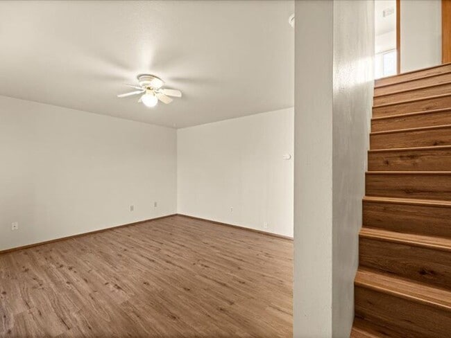 Photo - 400 S Morain St Unidad #7