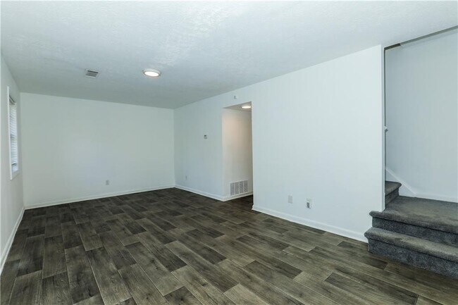 Photo - 1150 Rankin St Unidad Apt M4