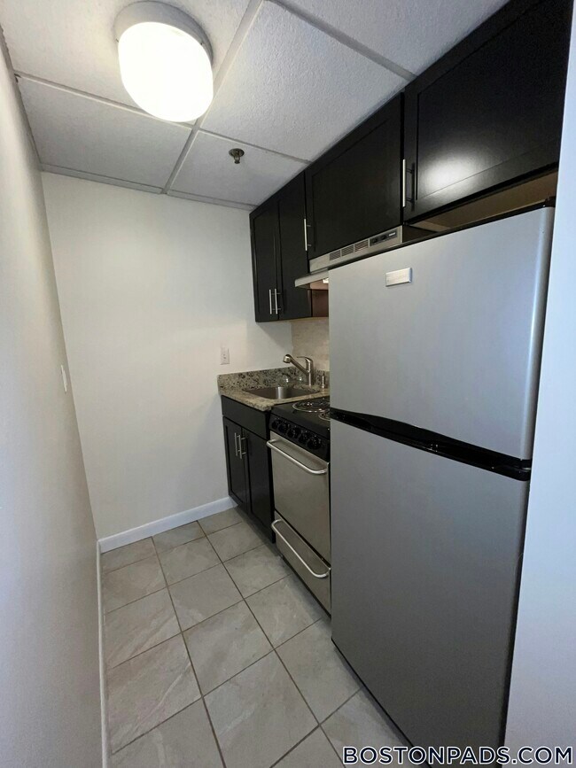 Photo - 62 Boylston St Unit 823