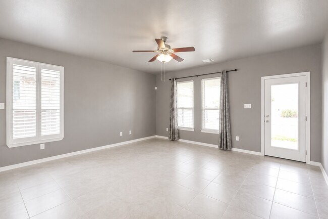 Photo - 2507 Galley Ridge Dr