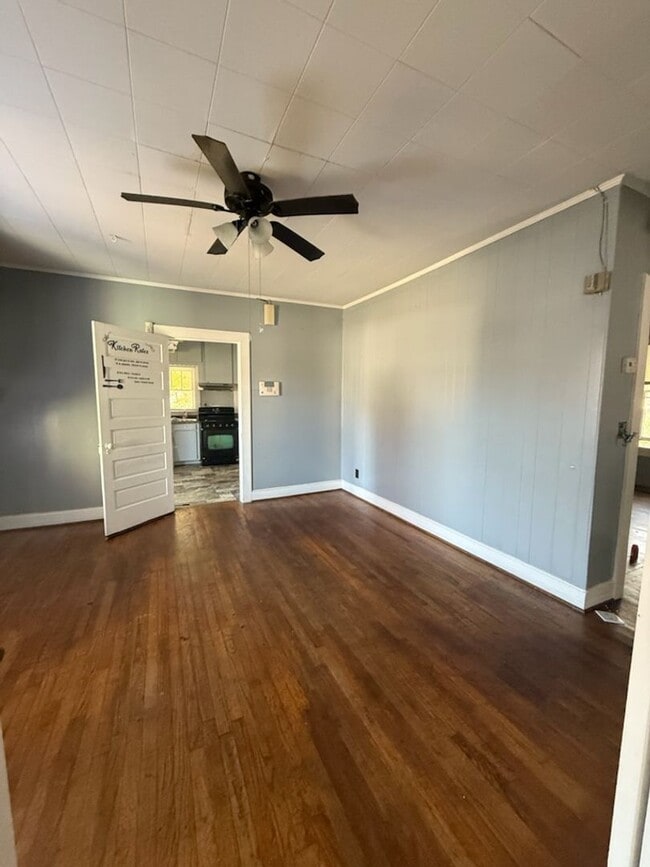 Photo - 501 Chestnut St