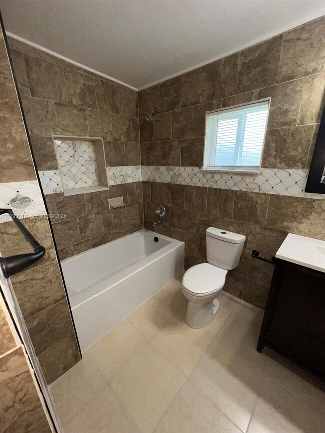 Photo - 6018 Plunkett St Unidad 1