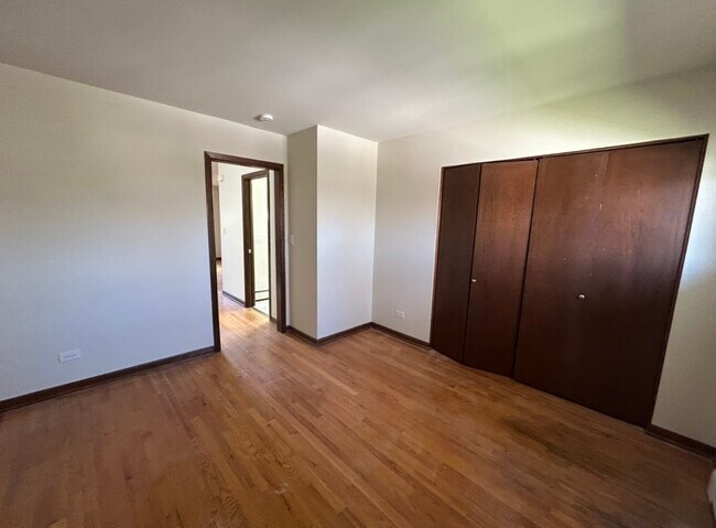 Photo - 872 N Milwaukee Ave Unit B1