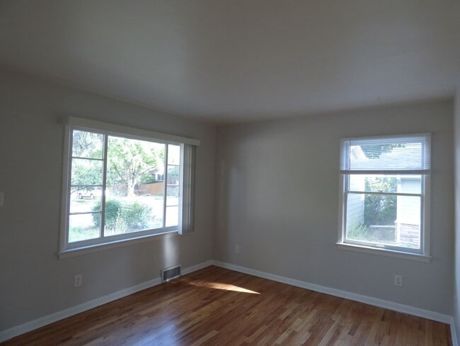 Photo - 1 Bedroom Duplex near Sunset Golf Course