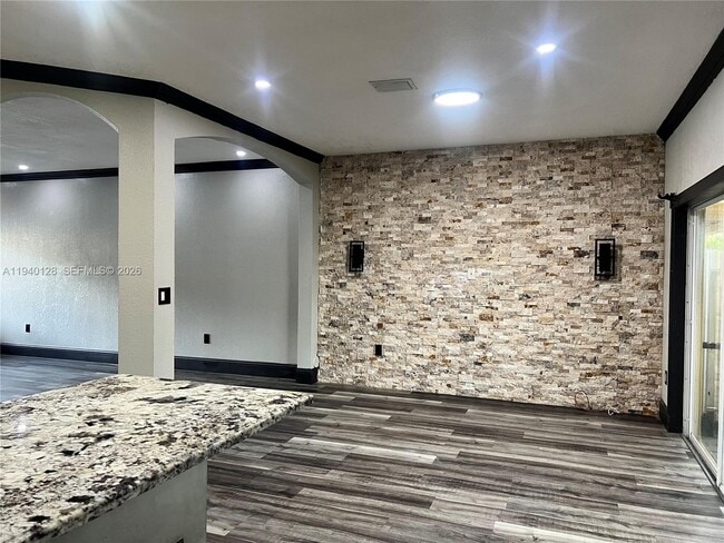 Photo - 10244 SW 20th St