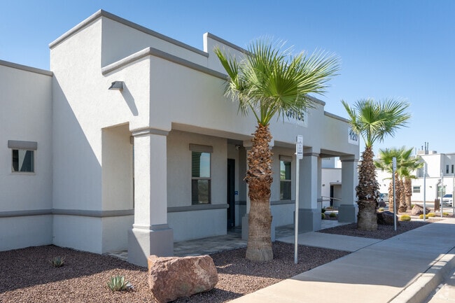 Building Photo - Nevarez Palms Rental