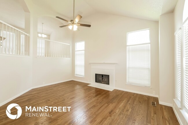 Photo - 2121 SE 7th St