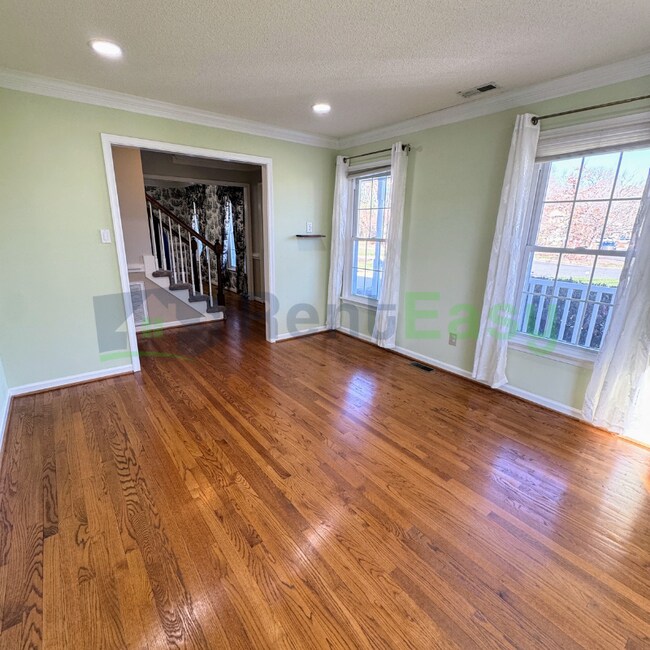 Photo - 1001 Fox Rdg Ct