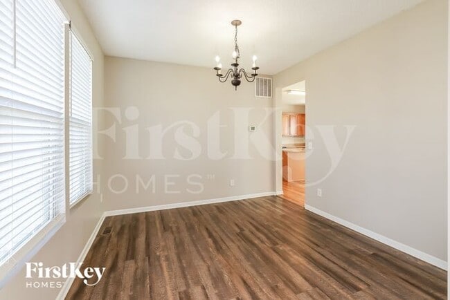 Photo - 7824 N Lister Ave