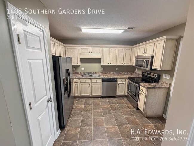 Photo - 1408 Southern Gardens Dr