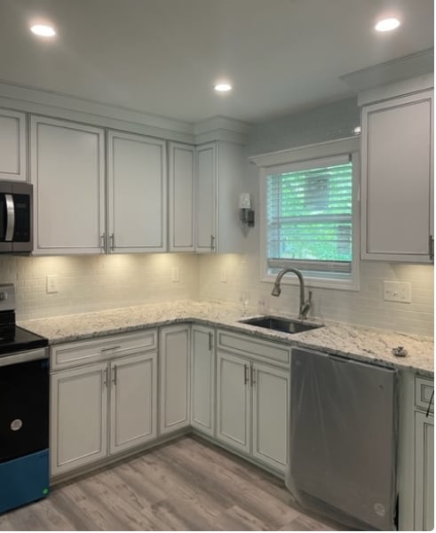 Photo - 453 Thompson St Unit NA