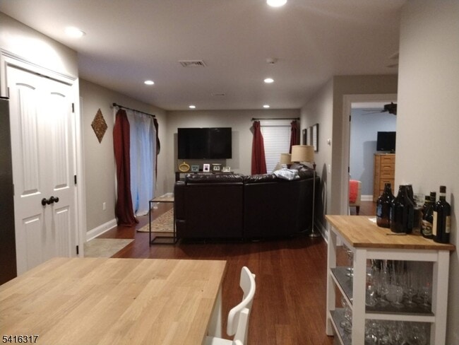 Photo - 181 County Rd 513