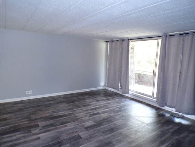 Photo - 12548 Fairview Ave Unit 2B