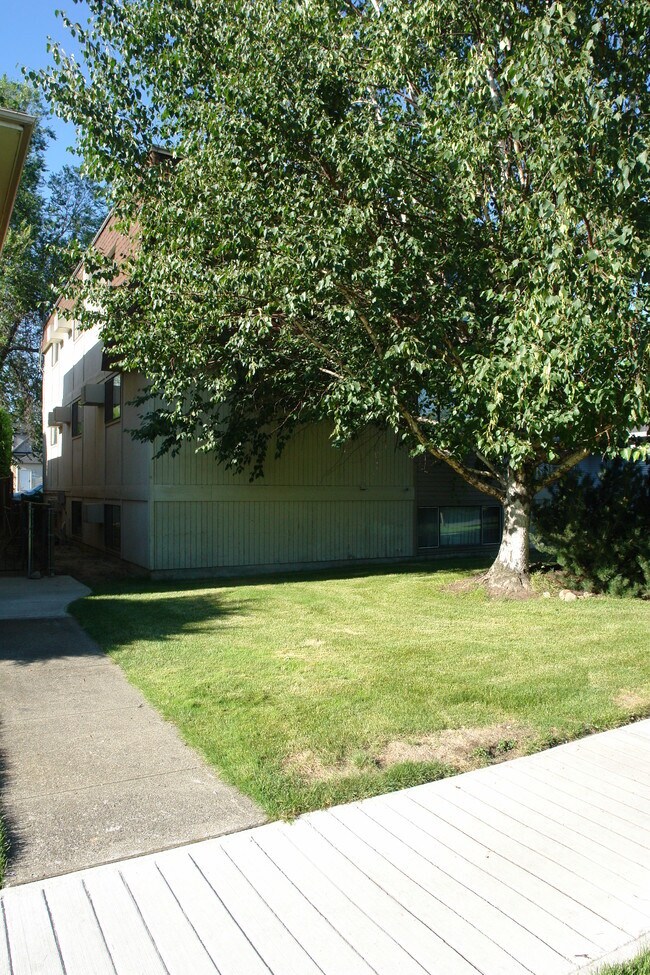Photo - 411 E Sinto Ave