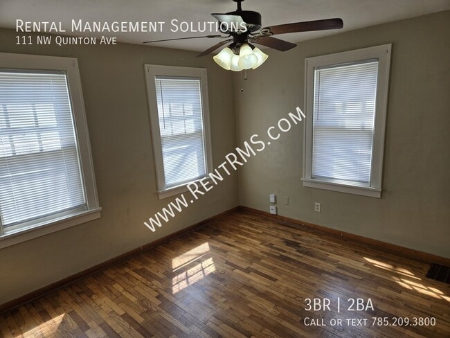 Photo - 111 NW Quinton Ave