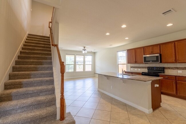 Photo - Gorgeous 3 bed / 2.5 bath just North of The Domain!