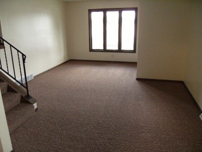 Photo - 3026-3028 Menke Cir Unidad 3026