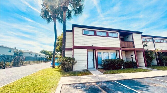 4016 Woodfern Dr