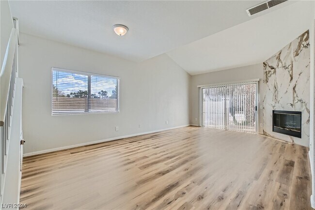 Photo - 7646 Sudan Ct