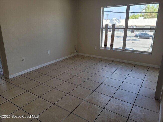 Photo - 130 Bouganvillea Dr Unit 10