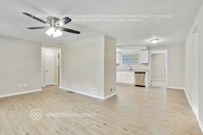 Photo - 6265 Lakeview Dr