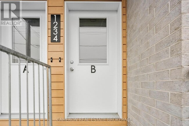 Photo - 1234 Cumberland St Unité B