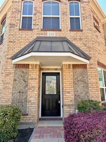 Photo - 210 Belleville Dr