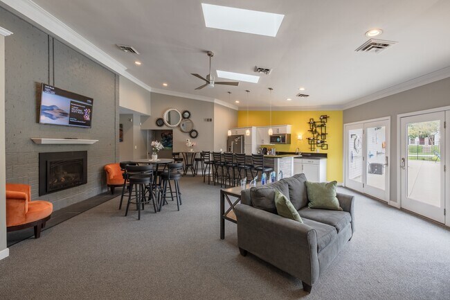 Auburn Heights Apartments