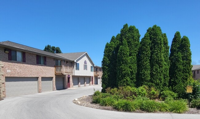 Photo - Redstone Trails