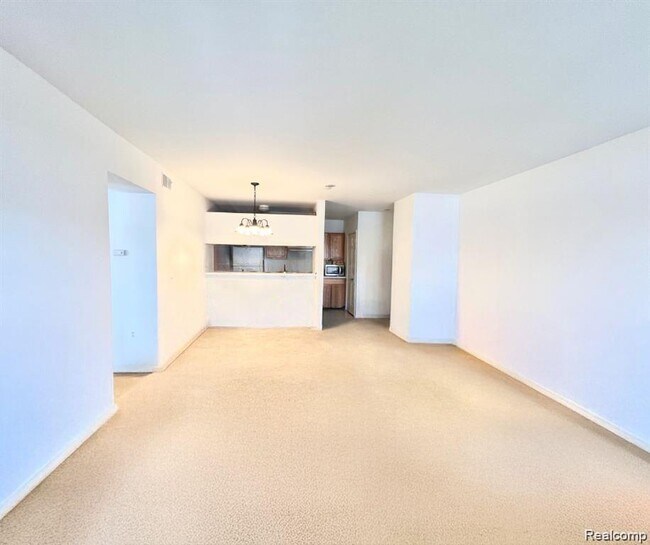 Photo - 2664 S Knightsbridge Cir