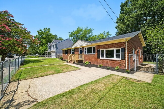 Photo - Recently Remodeled, Beautiful 3 Bedroom Home in Norfolk