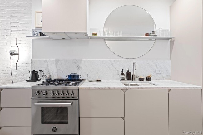 Photo - 537 Clinton St Unidad 3A