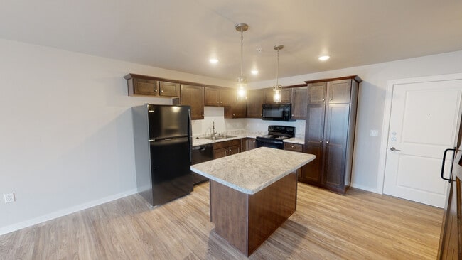 1 Bed/1 Bath, Kitchen - Riverbank Apartments