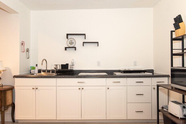 Photo - 820 Lantern Tree Ln