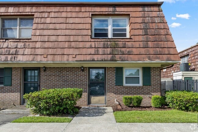 Building Photo - 1025 Carolina Rd Rental
