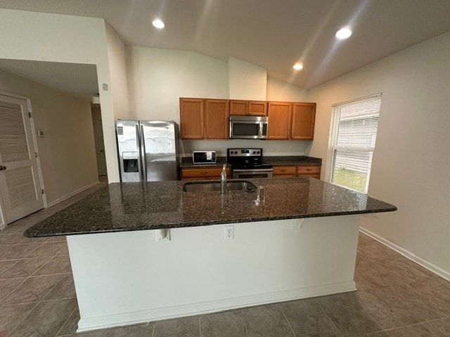 Photo - Spacious 4 Bedroom Home With Washer And Dryer Included