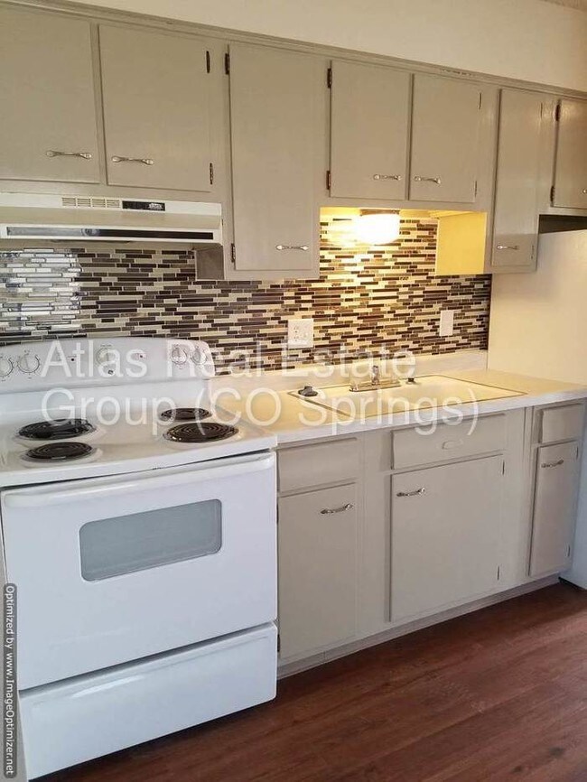 Photo - 1931 Henderson Ave Unidad 9