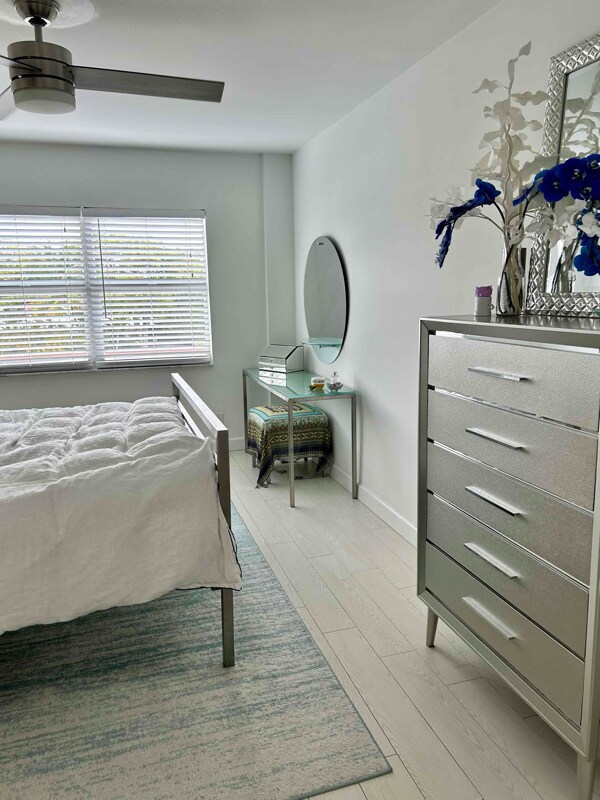 Photo - 2555 NE 11th St Unit 306