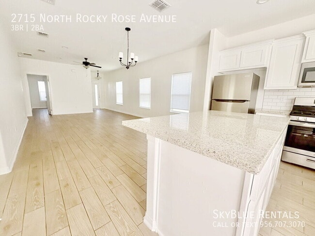 Photo - 2715 N Rocky Rose Ave