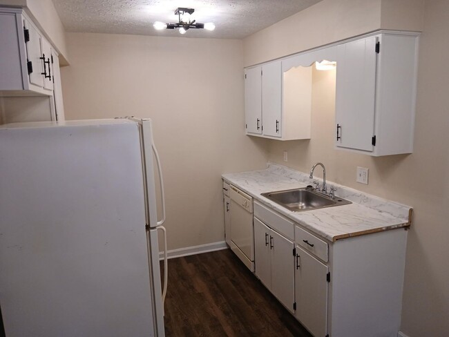 Photo - 8606 Standing Oak Dr Unit 8606-2