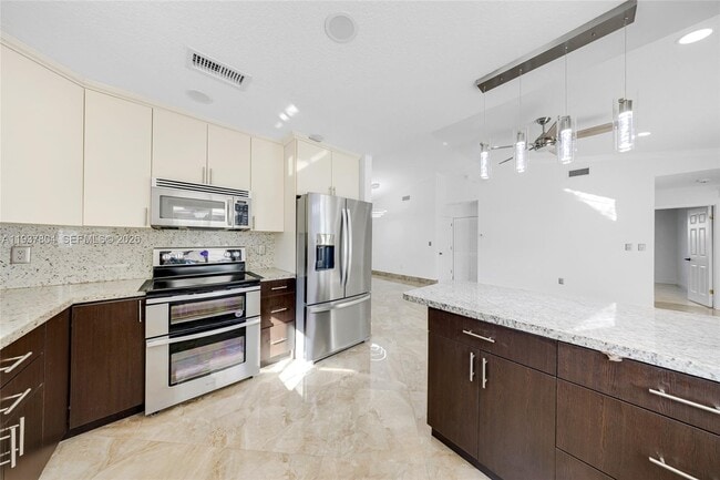 Photo - 6240 Gauntlet Hall Ln