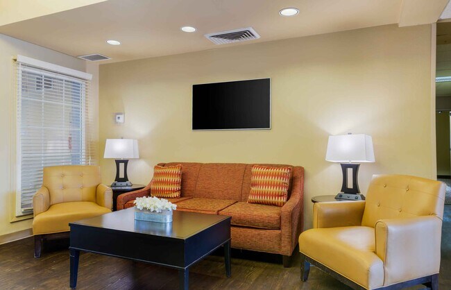 Furnished Studio-Phoenix - Airport - Tempe