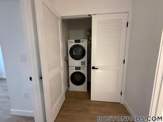 Photo - 199 Gardner St Unit 313