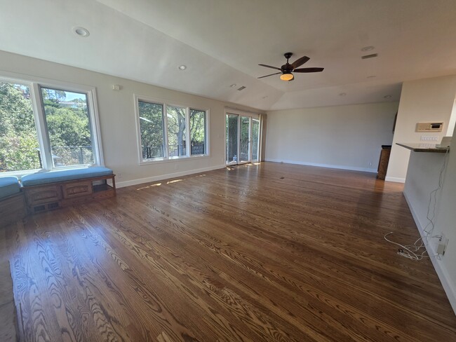 12 Kenmar Way