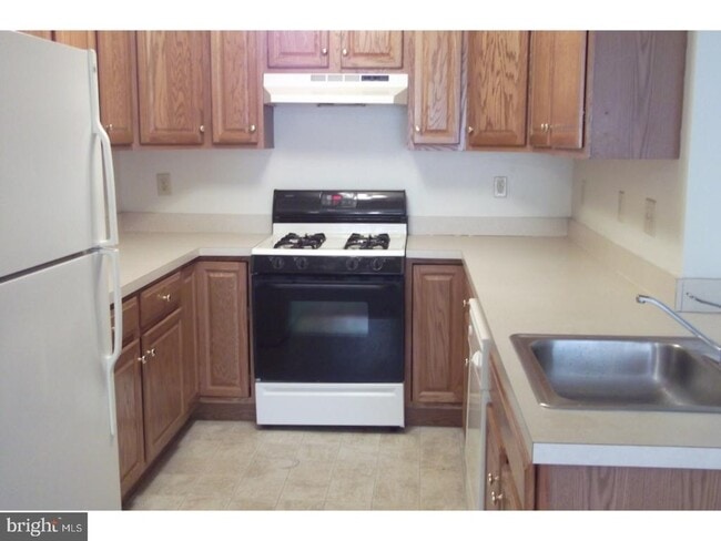 Photo - 108 Fairway Dr