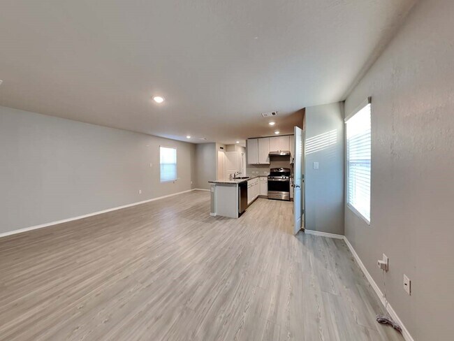 Photo - 8126 Serro Medina