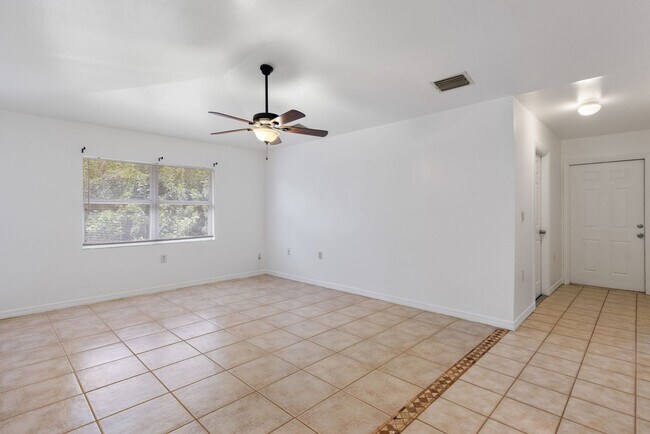 221 Meadow Rd Unit 221 Meadow Rd. Lehigh Acres, Fl 33973