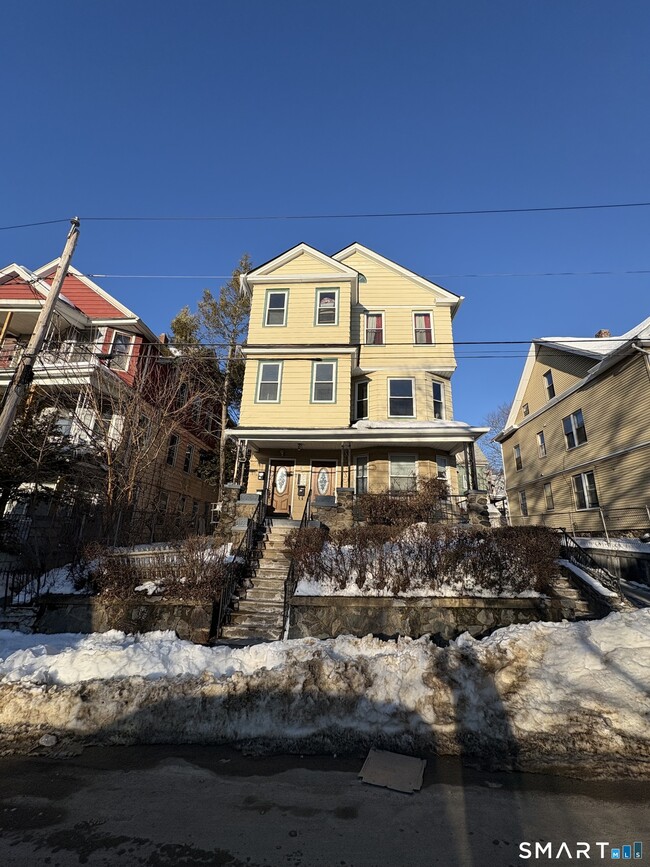 Photo - 37 Eastwood Ave Unit 2