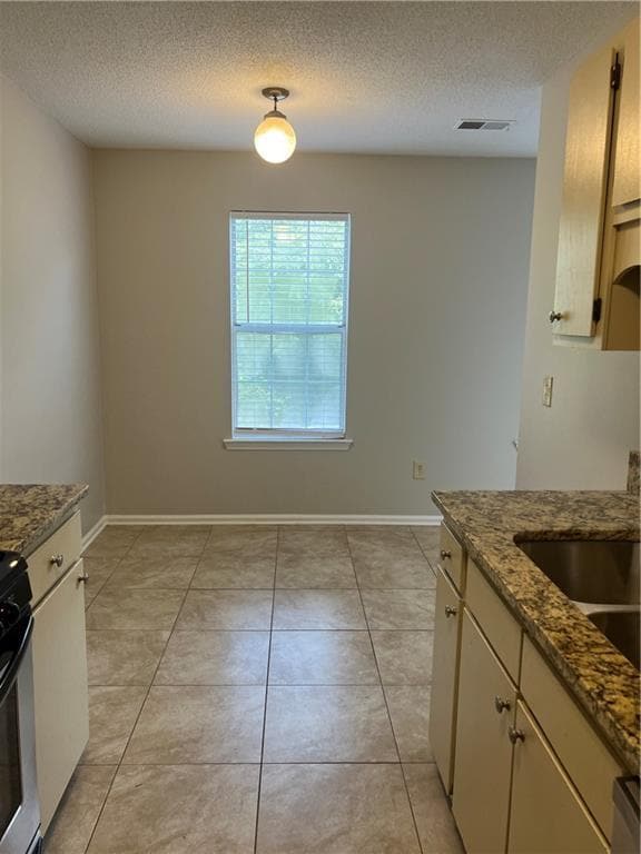 Photo - 1654 Cedar Bluff Way